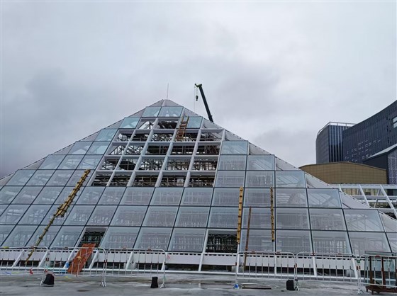 玻璃幕墻公司哪家靠譜