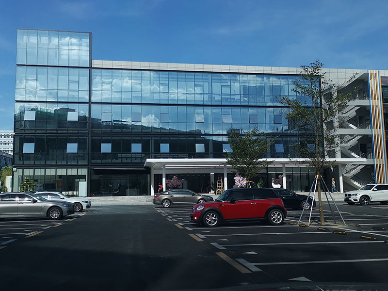 廣州玻璃幕墻改造公司