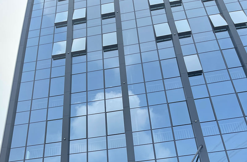 玻璃幕墻優(yōu)缺點